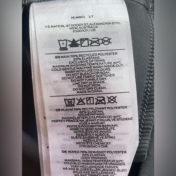 P.E Nation Full Force flared Leggings with split hem zip dark shadow gray NWT. M - Picture 7 of 13